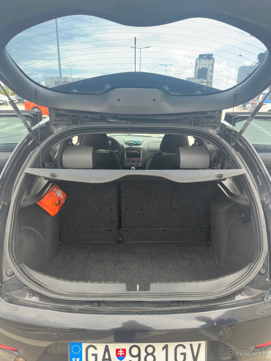 Alfa Romeo 147 1.9JTDM - 8