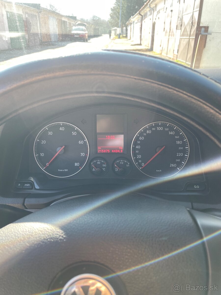 Volkswagen golf 5 1,6LPG - 8