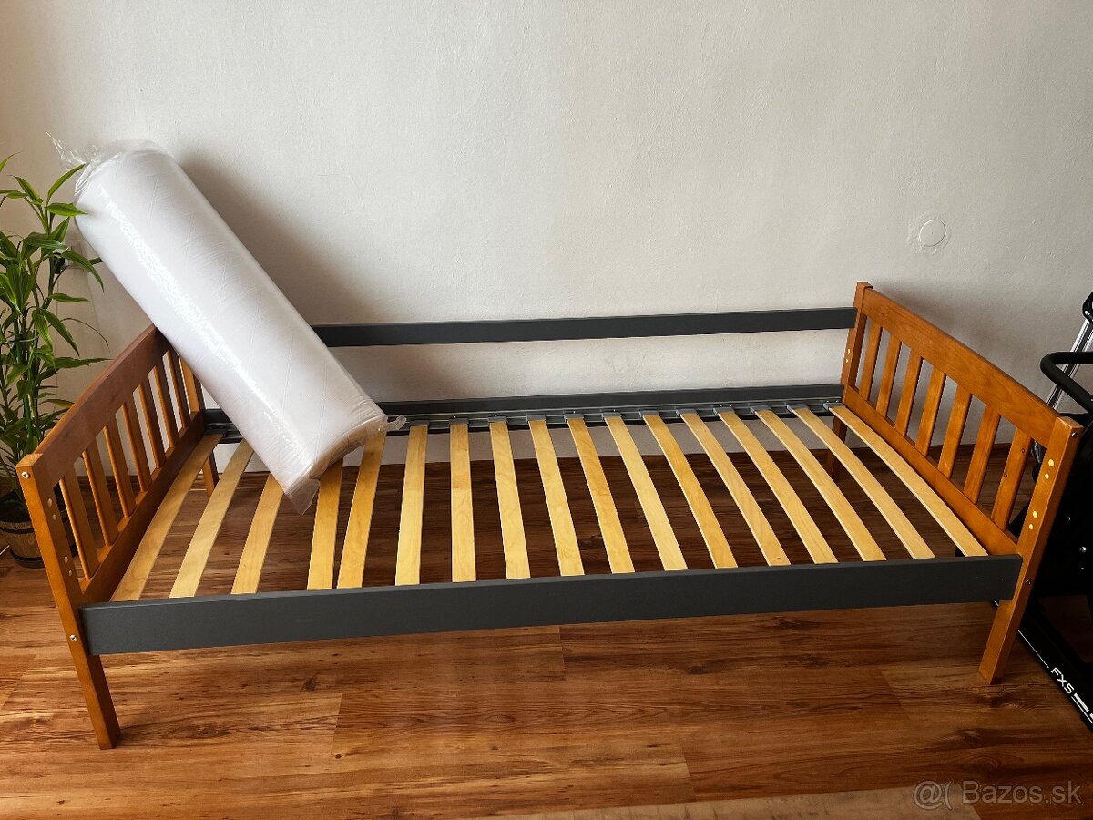 detská posteľ 200x90 s roštom a matracom - 8