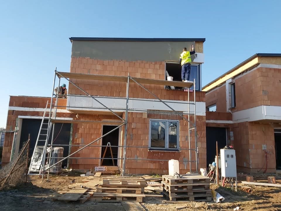 Hľadám realizujem - 8