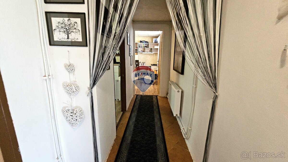 Dom Gemerská Poloma 3 izby , kuchyňa kúpeľňa, pozemok 754m2 - 8