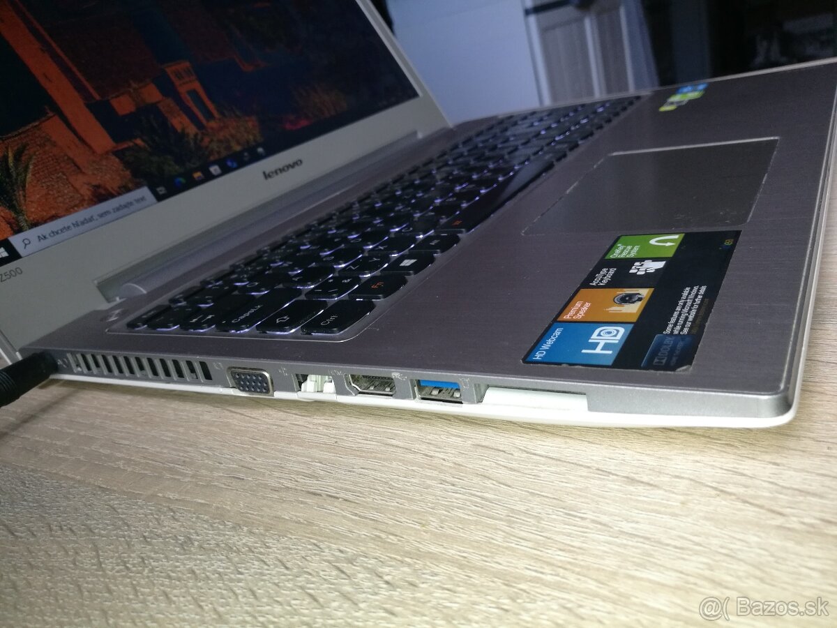 Lenovo.i5. SSD 256 GB. nVidia 2 GB.Nová baterka. RAM 8 GB. - 8