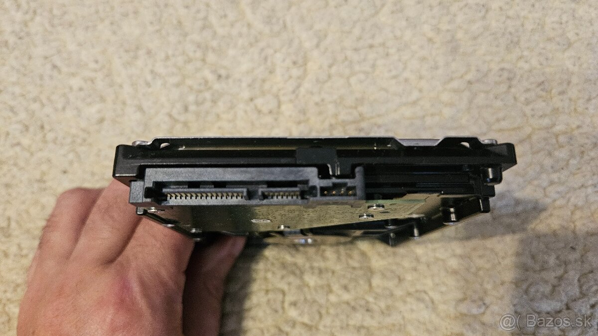 2 x Hard Disk 3.5" 1TB, Western Digital a Seagate - 8