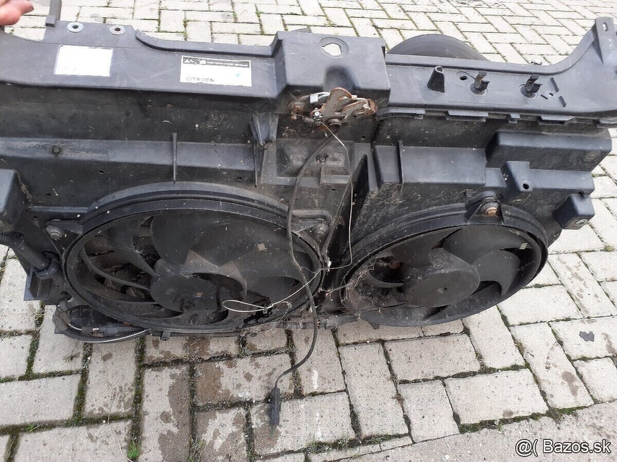 Predam kompletne predne celo citroen C8 rok 2005 - 8