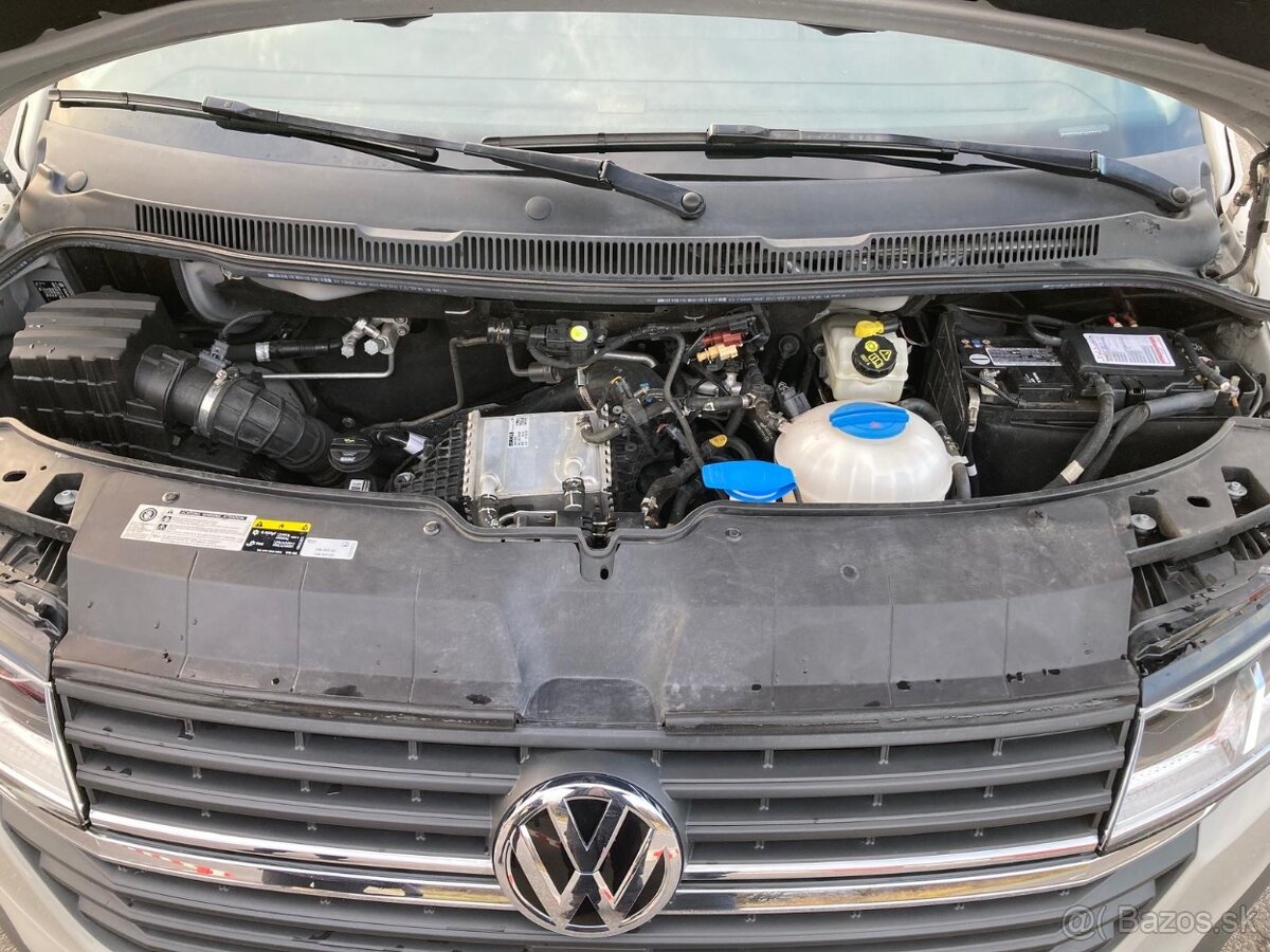Volkswagen Multivan 6.1 - 8