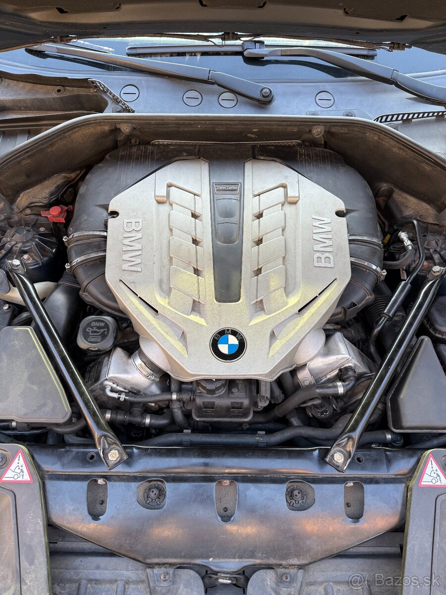 BMW 550I GT 2011 - 8