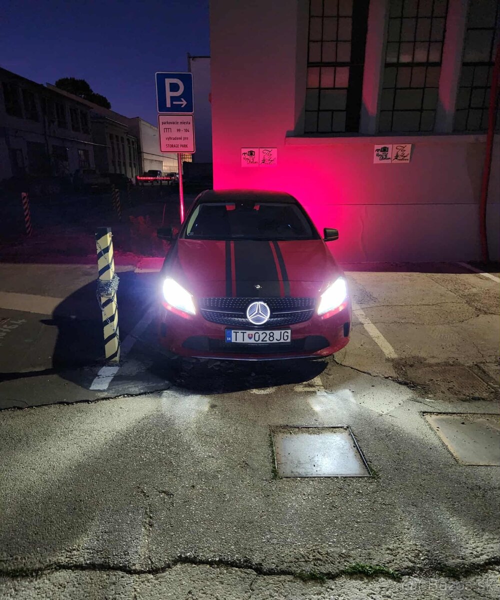 Mercedes Benz A160 - 8