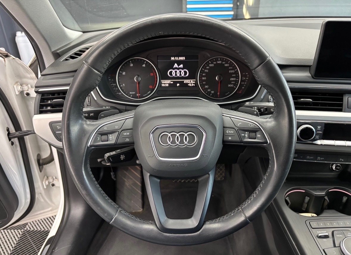 Audi A4 Avant 2.0 TDI Design S tronic - 8