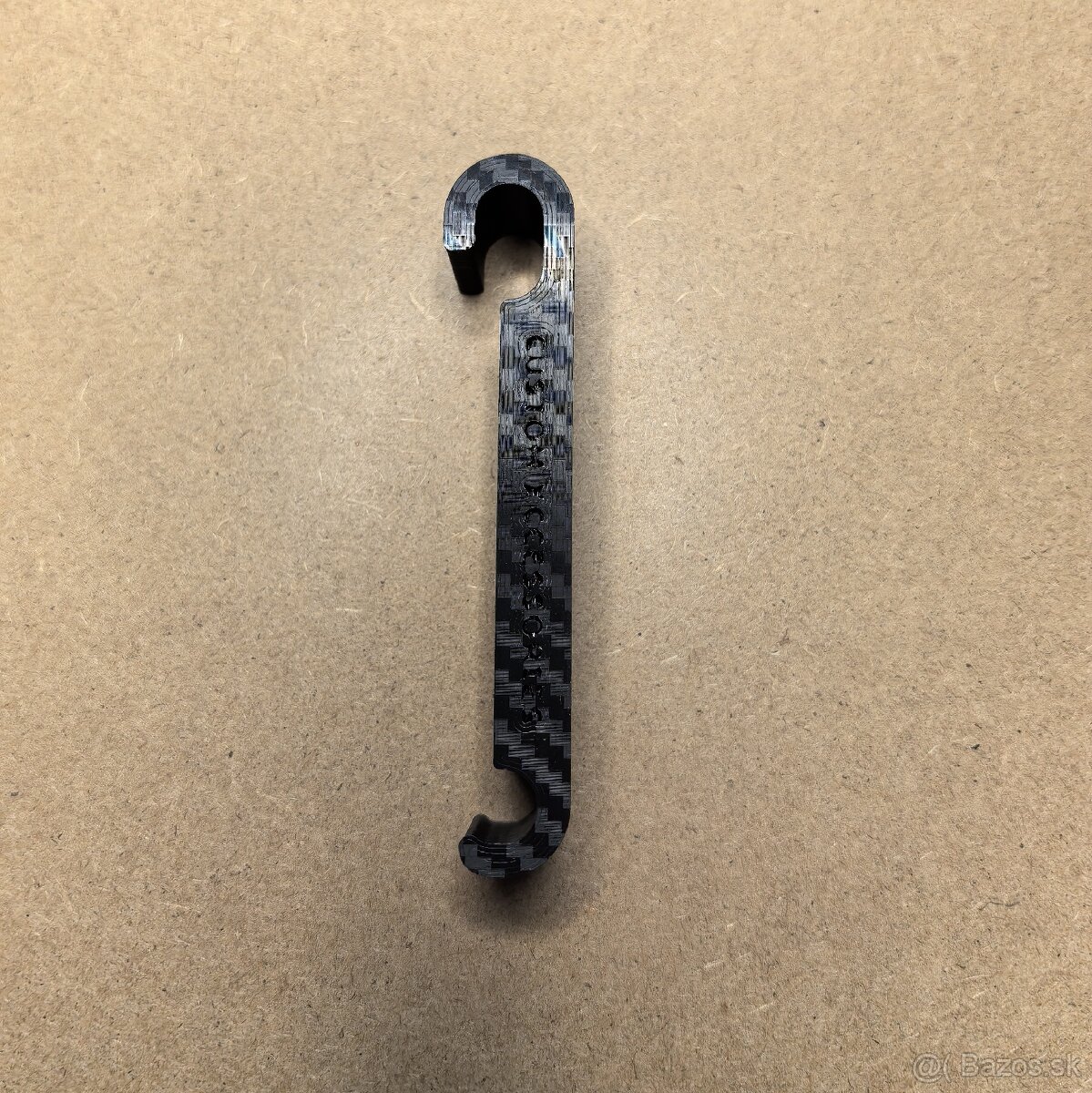 Háčiky na deliacu mrežu pre Volvo - 8