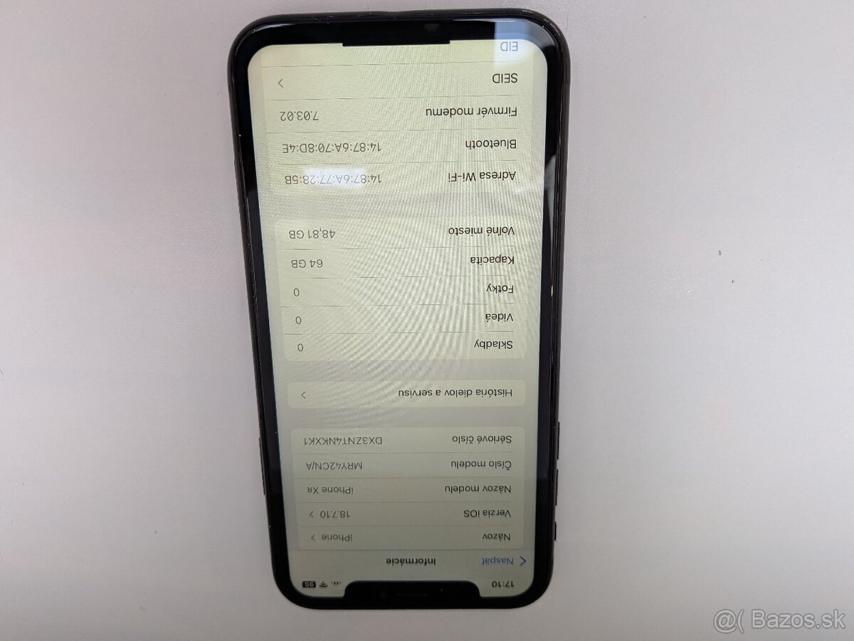 Predám Iphone XR 64GB - 8