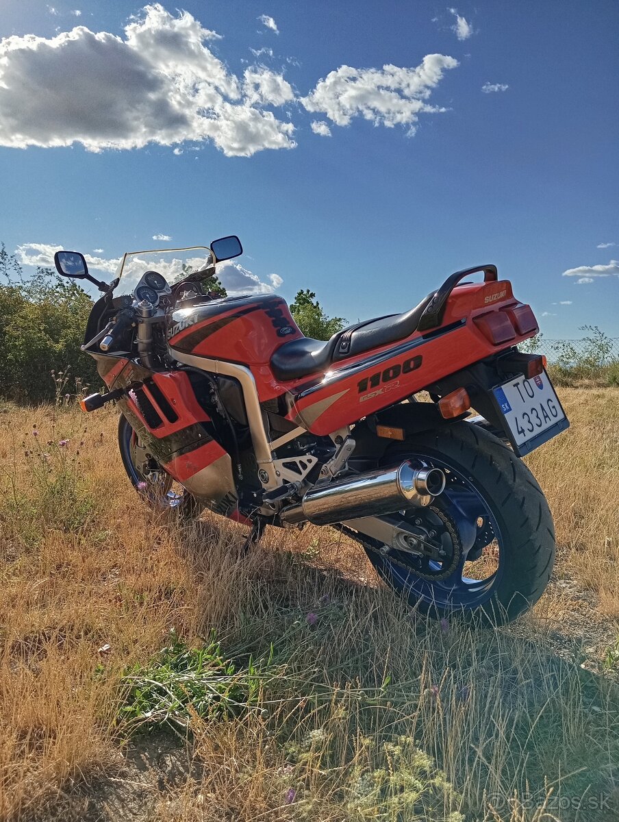 Suzuki GSX-R 1100 - 8