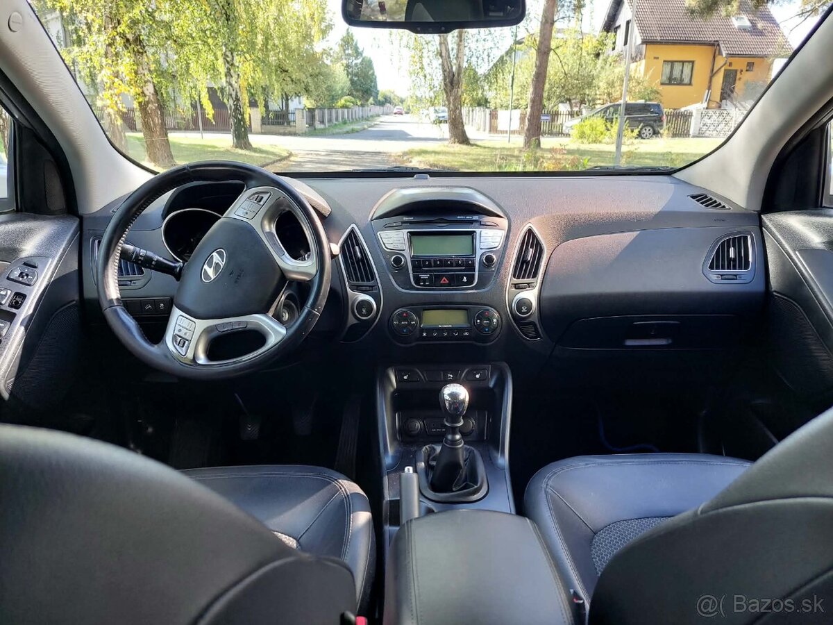 Hyundai ix35 - 8