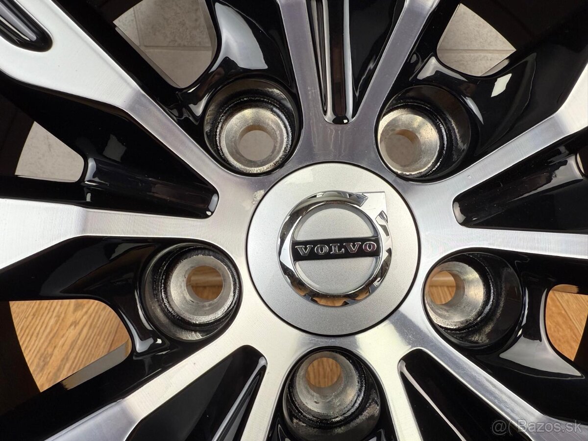 Originál kolesa R19 Volvo XC40 XC60 V90 CC - 8