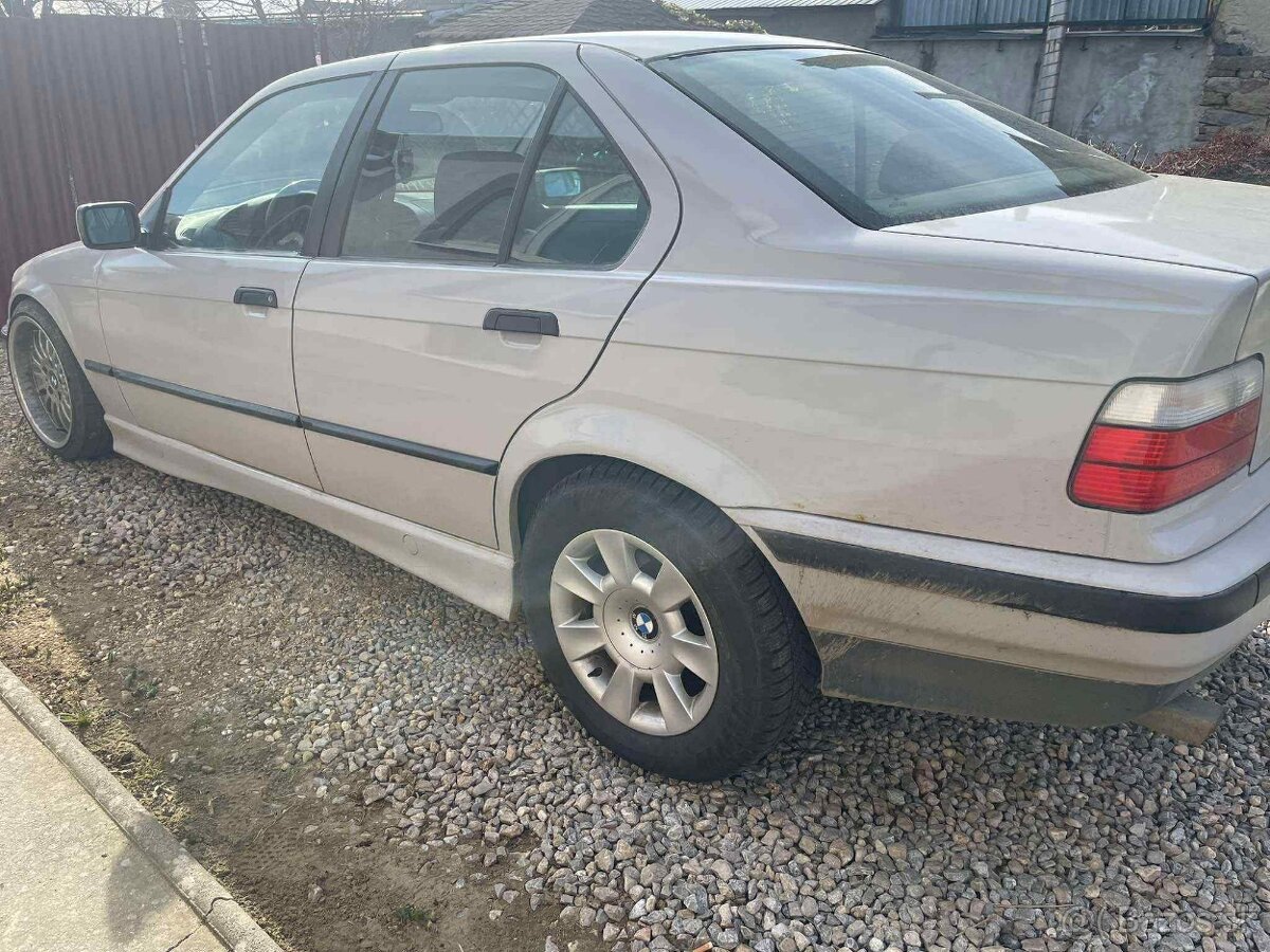 BMW E36 320i M50B20 - 8