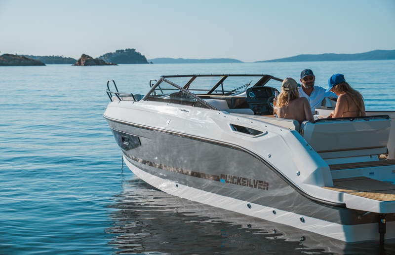 QUICKSILVER Activ 755 CRUISER EXCLUSIVE DELUXE LINE + MERCUR - 8