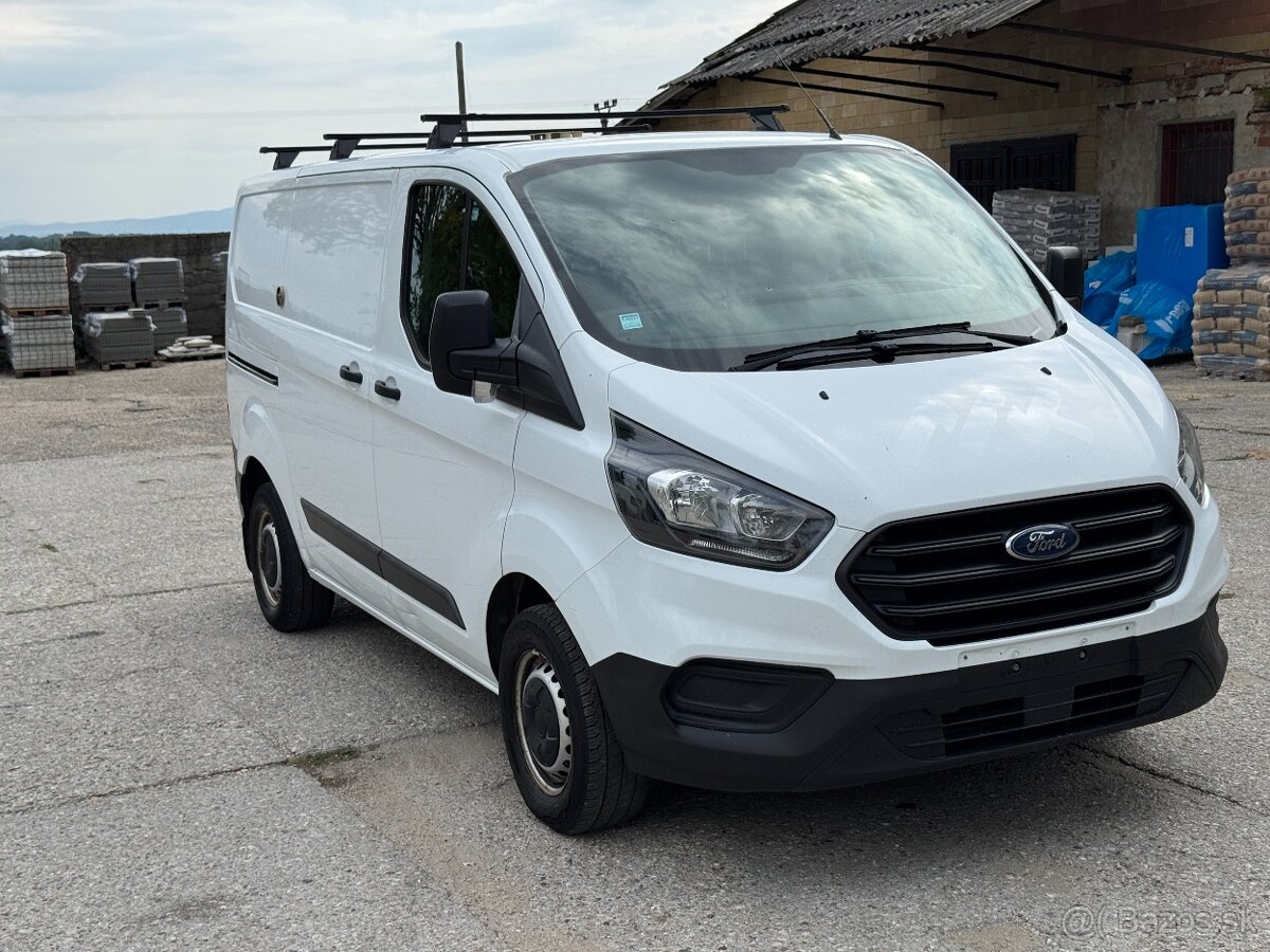 Ford Transit Custom L1H1 2.0TDCi 130koní - 8