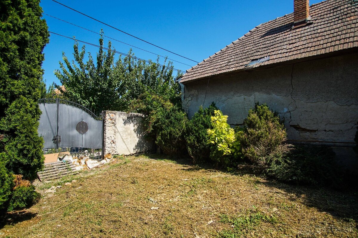 Na predaj pozemok blízko centra s výhľadom na kalváriu - 8