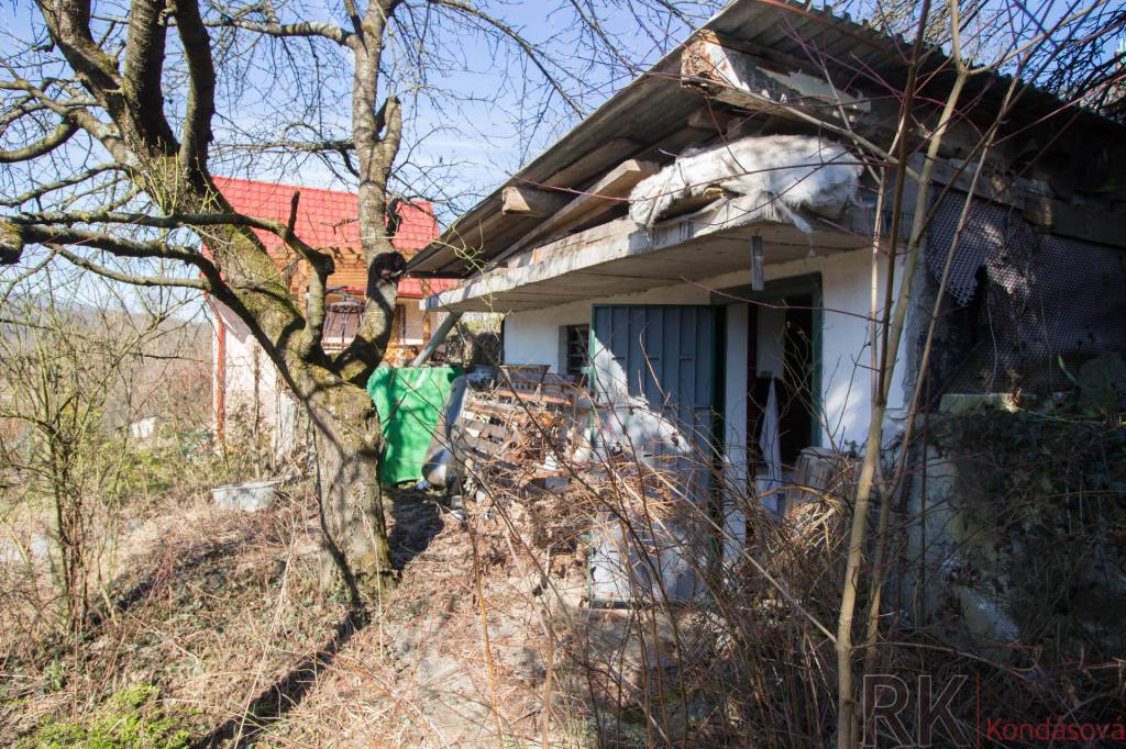 Záhrada v Ťahanovciach v OV - 8