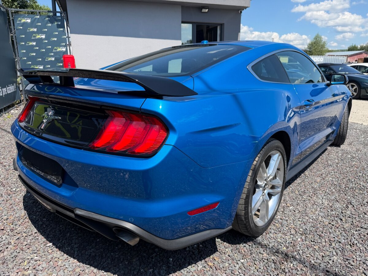 Ford Mustang 2.3 EcoBoost A/T - 8