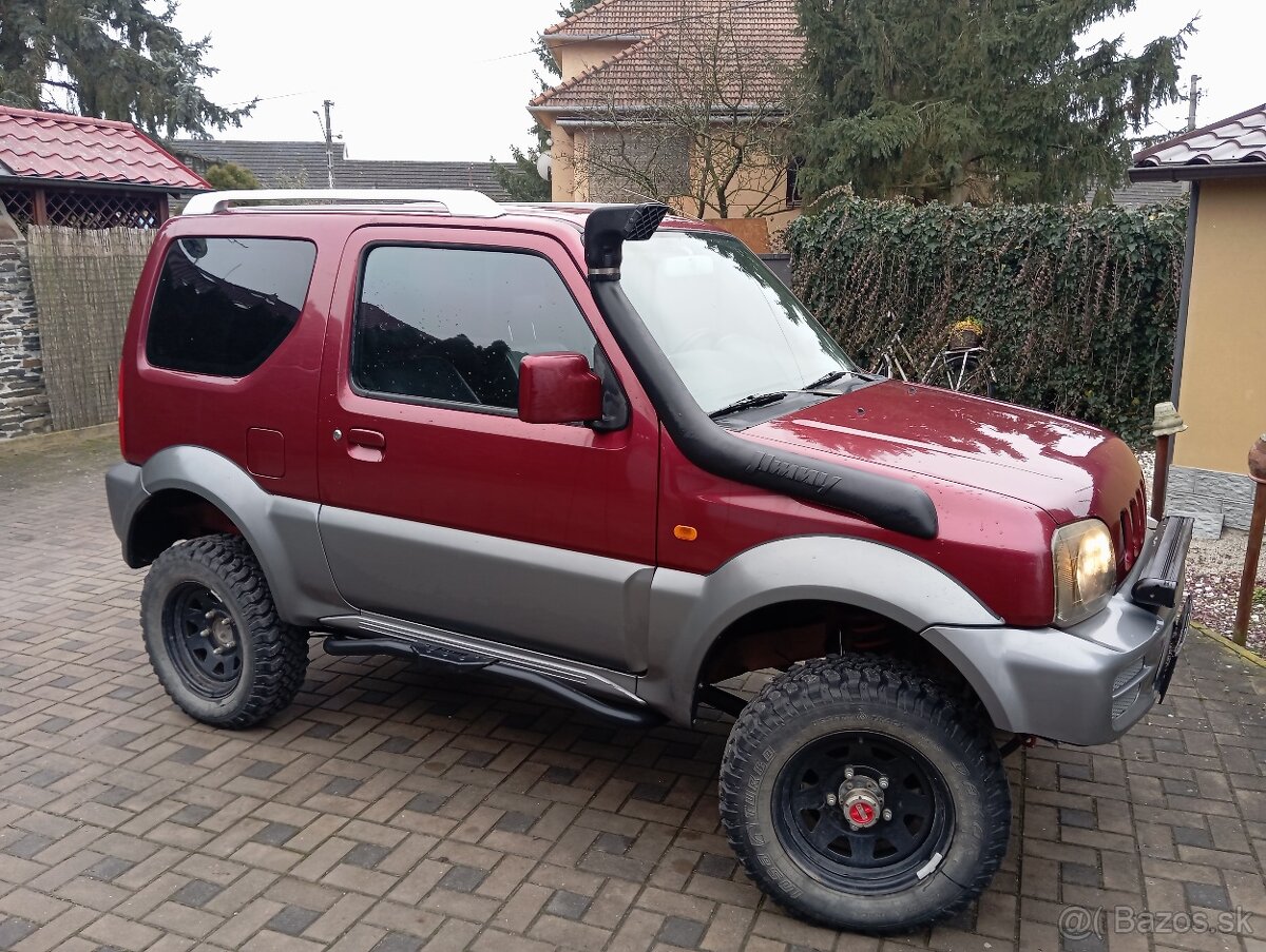 Suzuki Jimny 1.3i rv2011 Kúpené v SR - 8