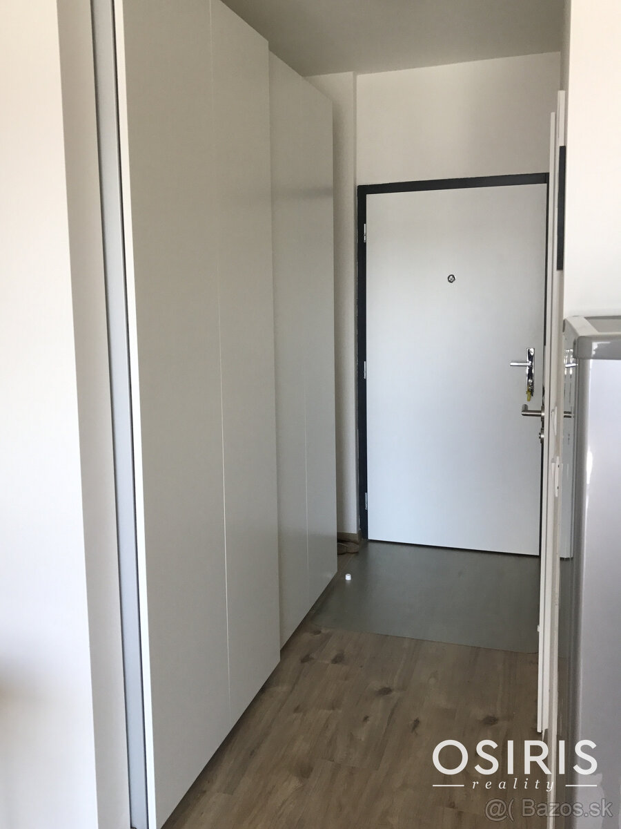 Zariadený 1i byt s balkónom, novostavba 2017 Slnečnice, park - 8