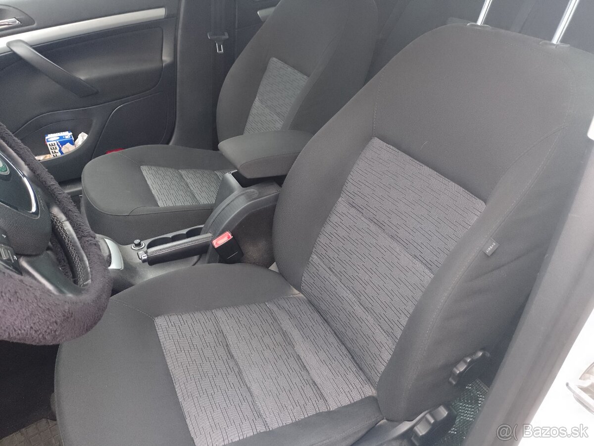 Predám škoda Octavia 2 facelift 1.6 TDI,77 kw. - 8