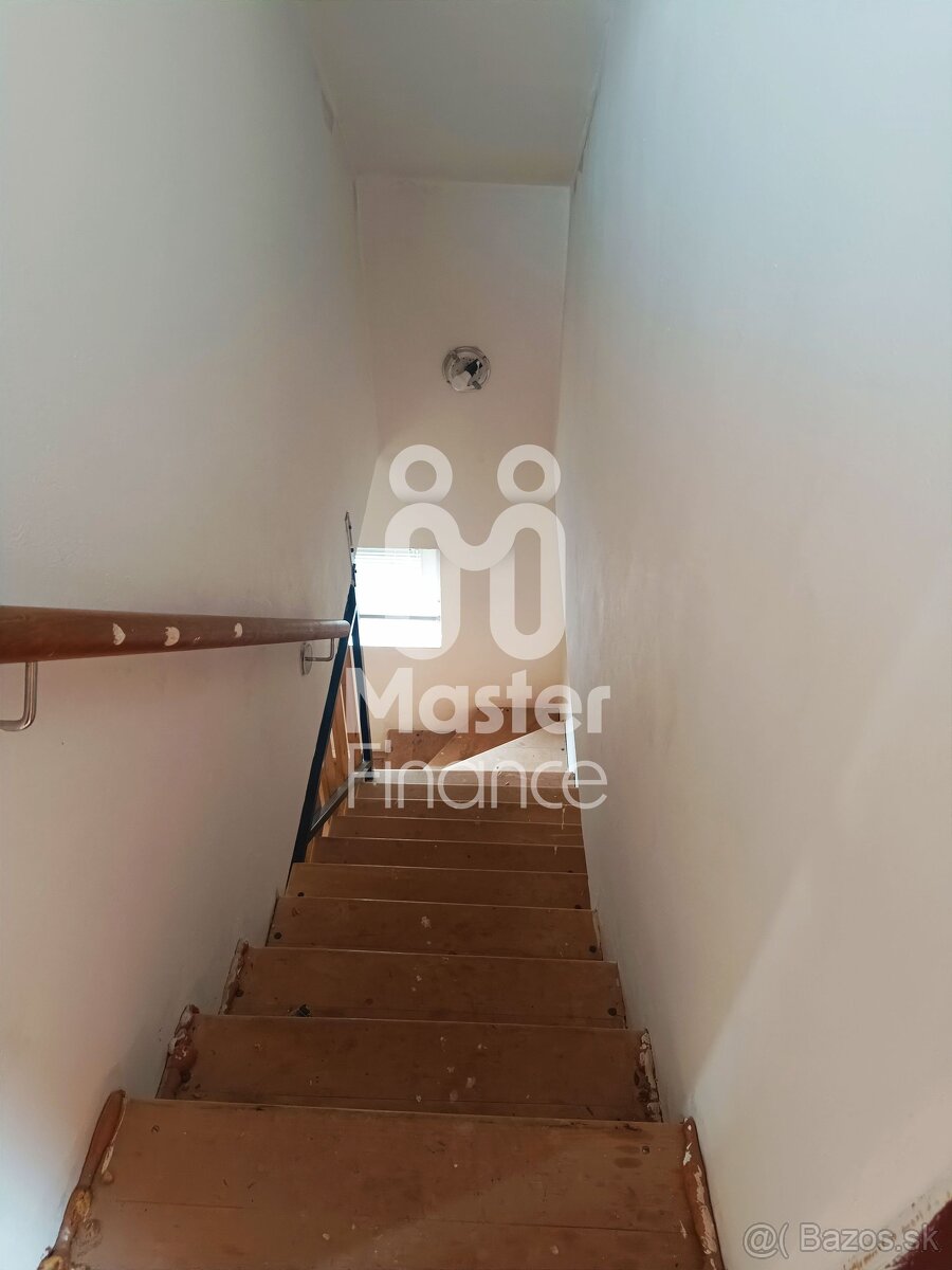 Na predaj dva rodinné domy Chynorany - 8