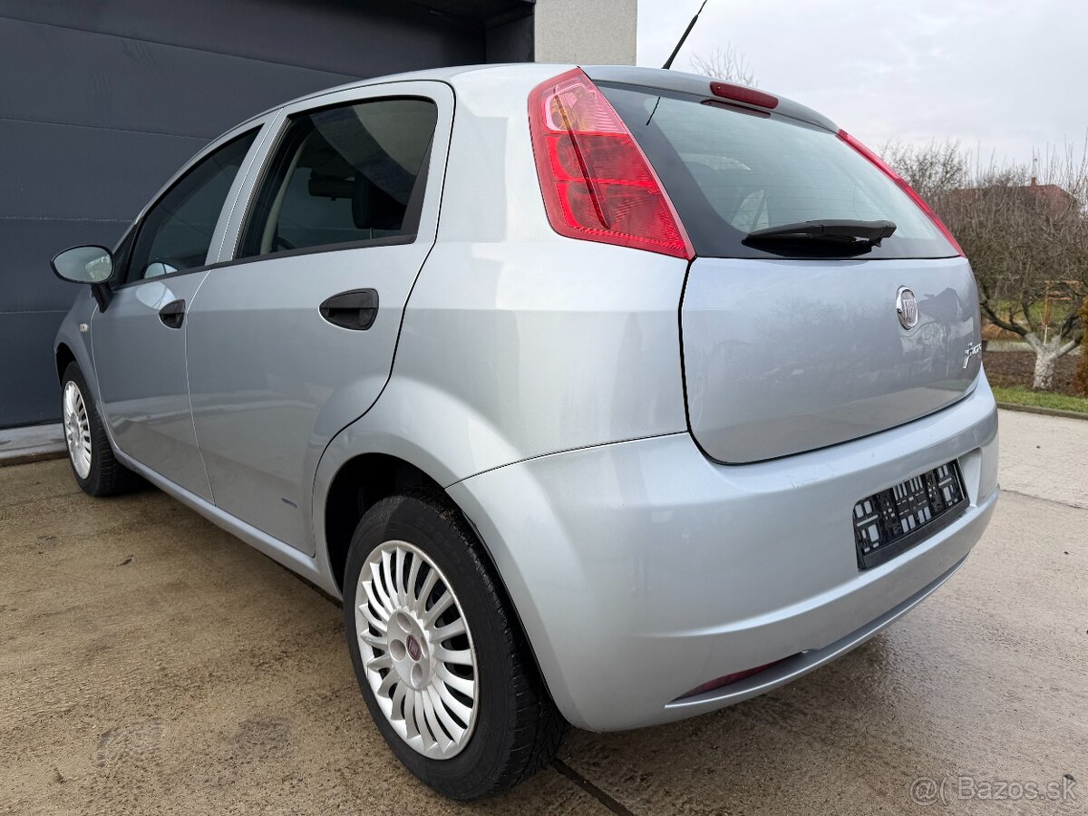 Fiat Grande Punto 1.4 8v Active - 8