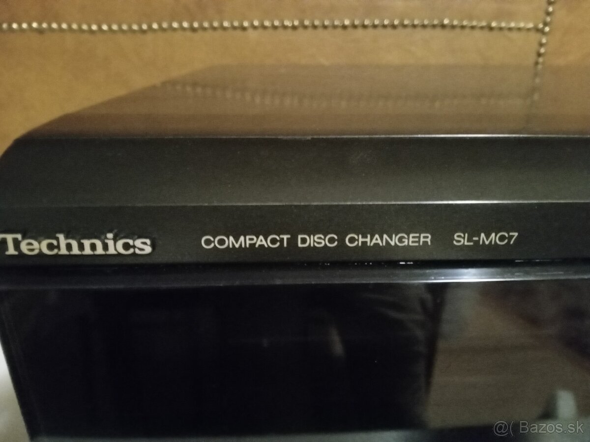 Predám Technics SL - MC7 menič na 101 CD - 8
