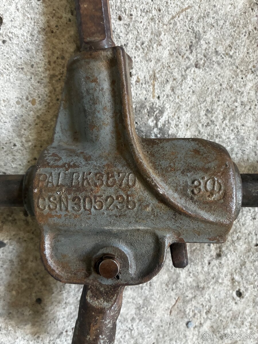 Zdvihák / Hever - 8