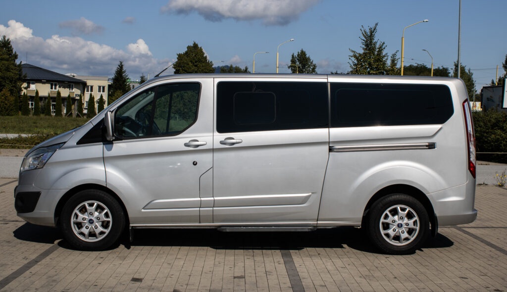 Ford Tourneo Custom 2.2 TDCi Titanium 114kW (2015) - 8