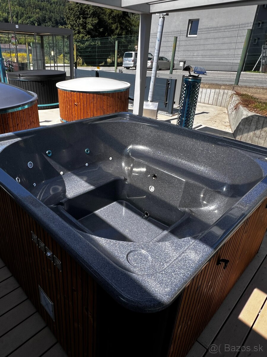 Luxusná kúpacia kaďa na drevo - 8