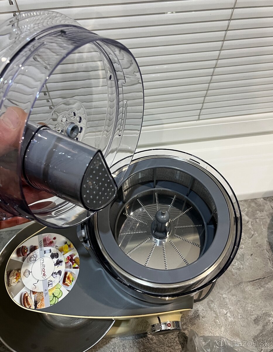 Kenwood MultiOne KHH30 1000w kuchynský robot - 8