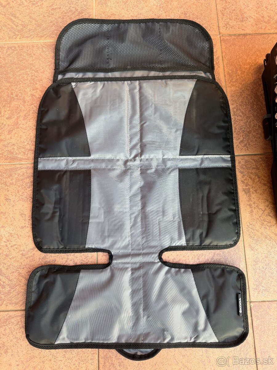 Predam autosedačku Britax Romer Advansafix pro galaxy black - 8
