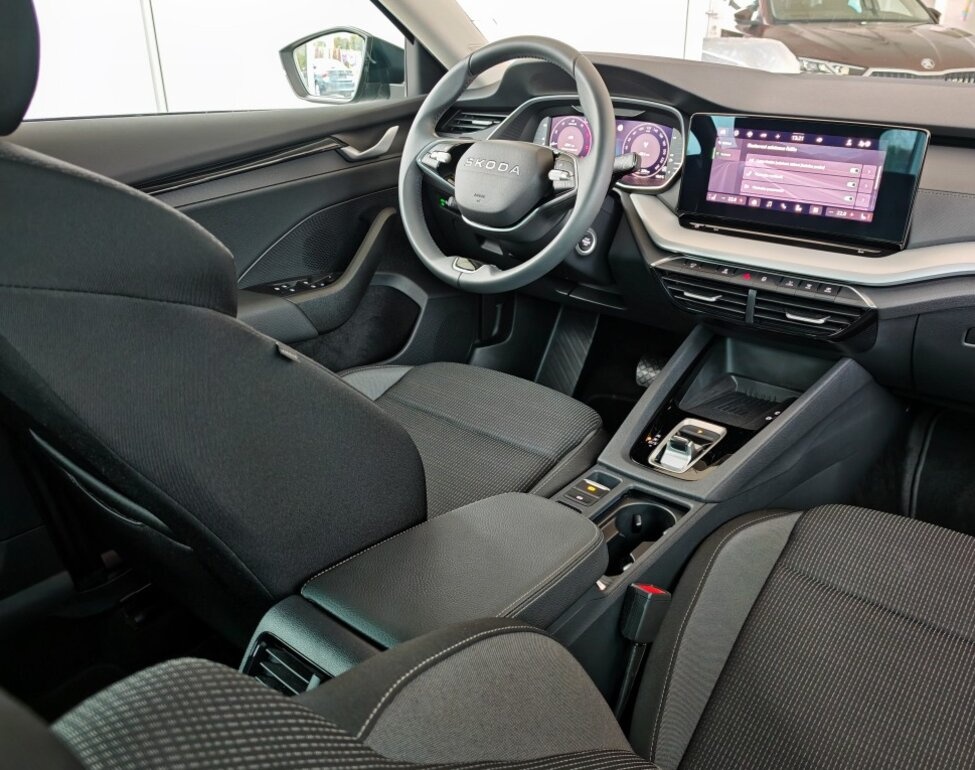 Škoda Octavia Selection 2.0 TDI DSG 110kW - 8