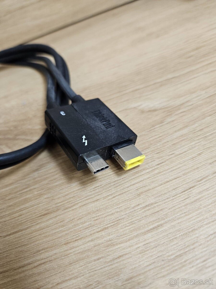 Dokovacia stanica Lenovo ThinkPad Thunderbolt 3 gen2 - 8