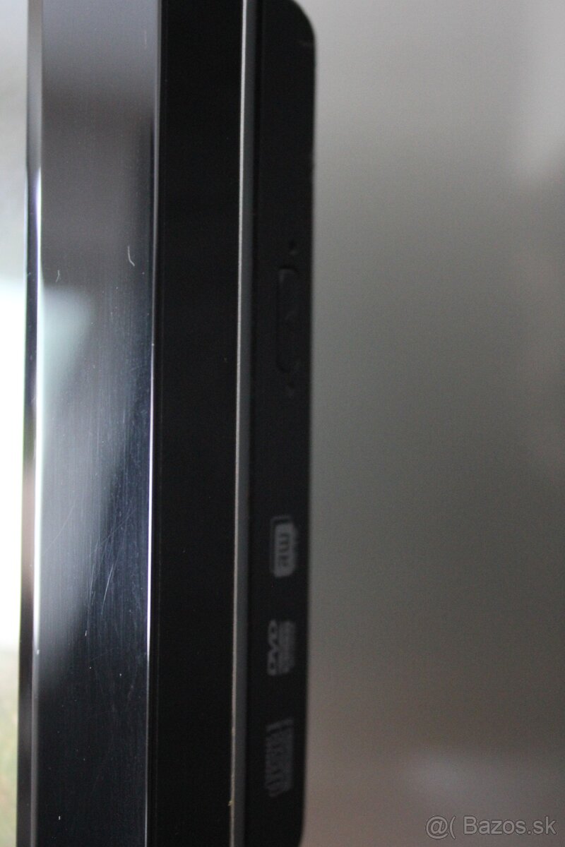 PC ALL IN ONE dotykový display 21,5" monitor - 8
