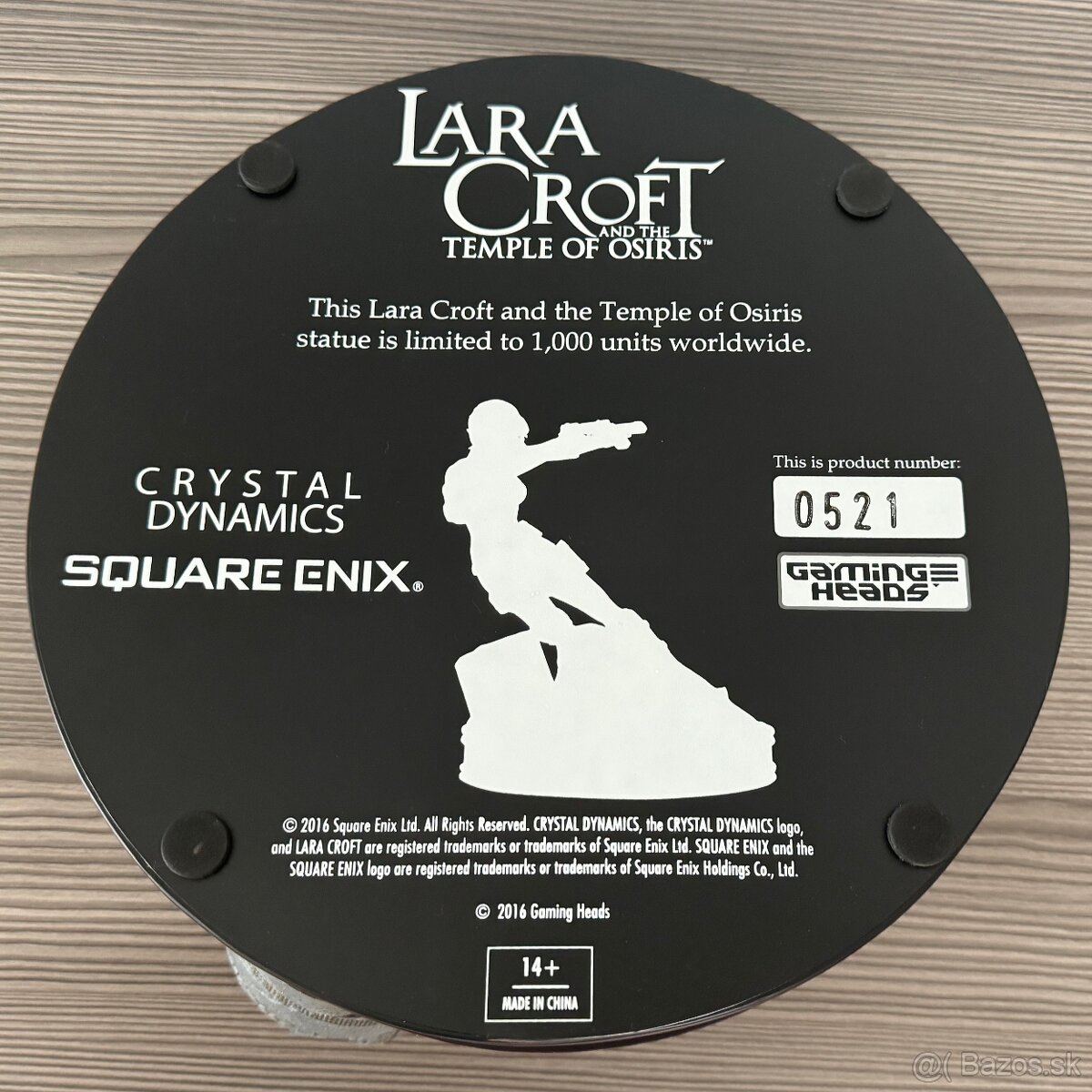 Tomb Raider: Lara Croft socha 1/4 - 8