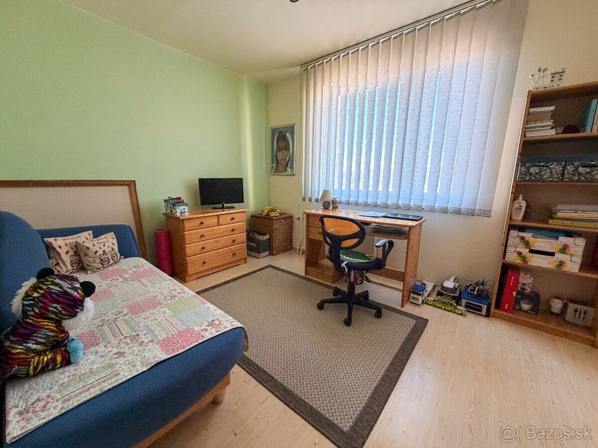 3,5 izbový byt s loggiou, Justičná, Sekčov - 8