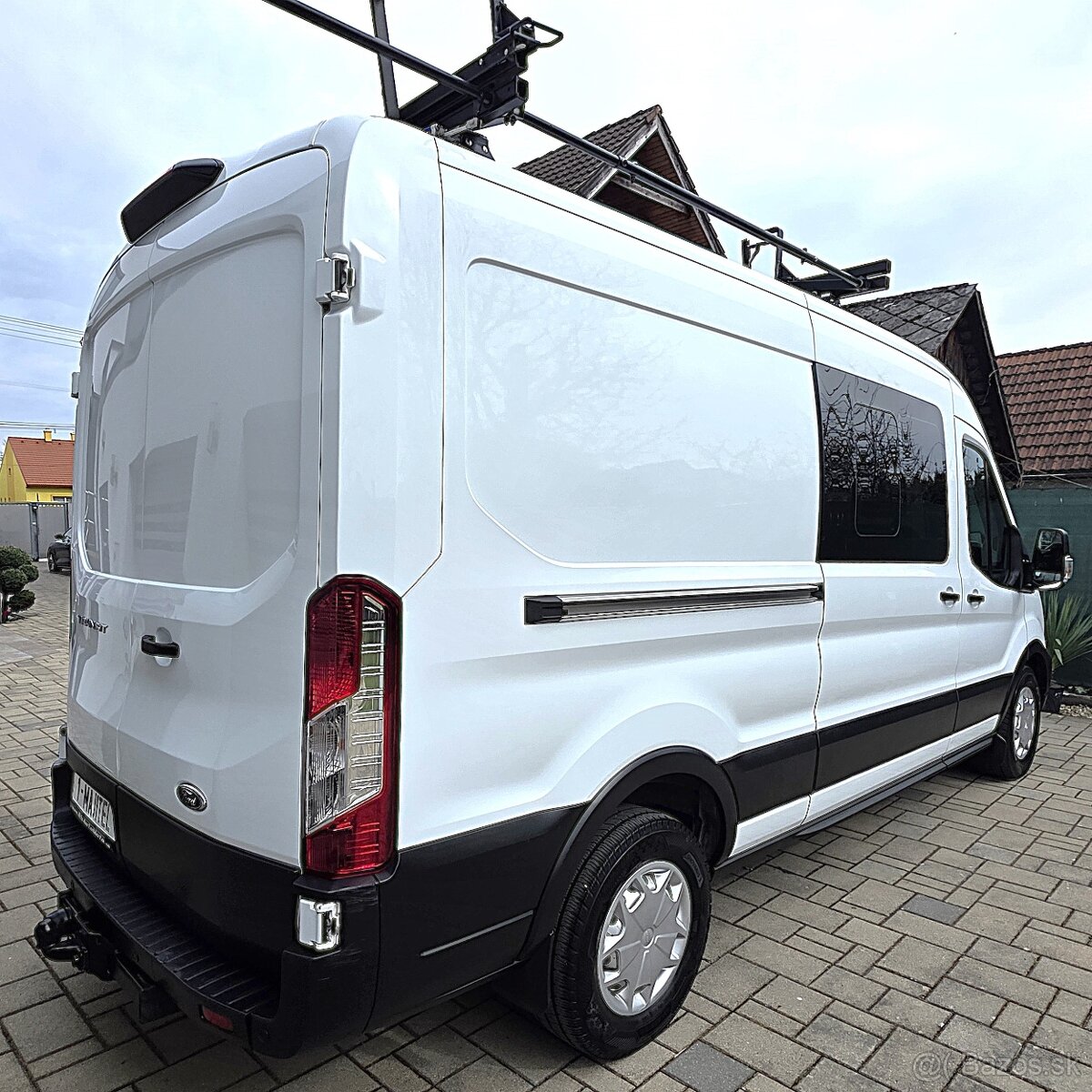 Ford Transit 2,0 TDCi 4X4 6-Miestne L3H2 - 8