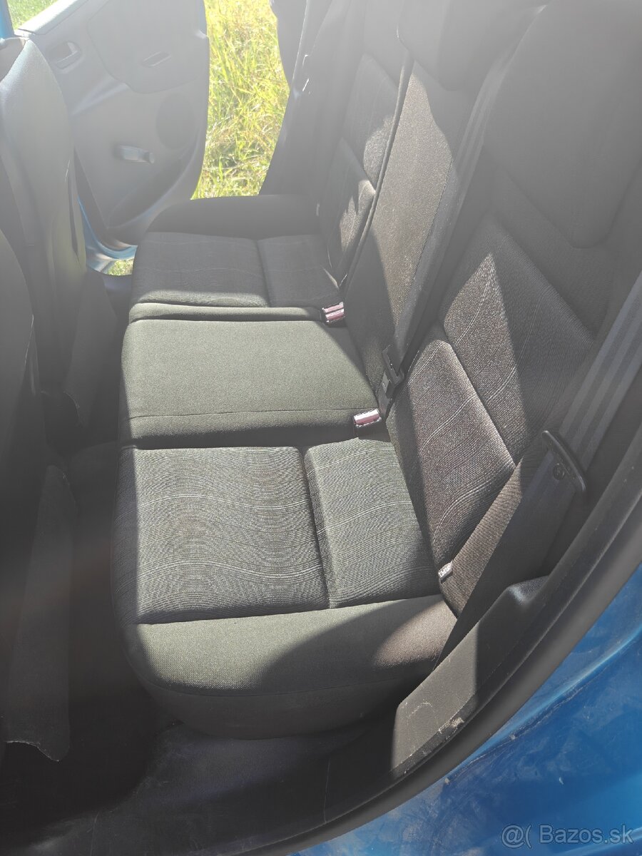 Peugeot 207 1.4 2008 - 8