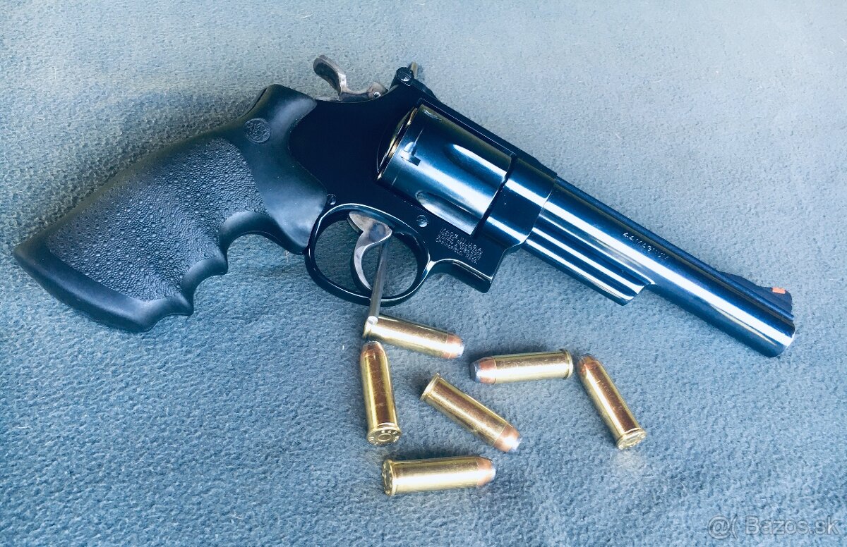 Revolver Smith&Wesson .44 Magnum - 8