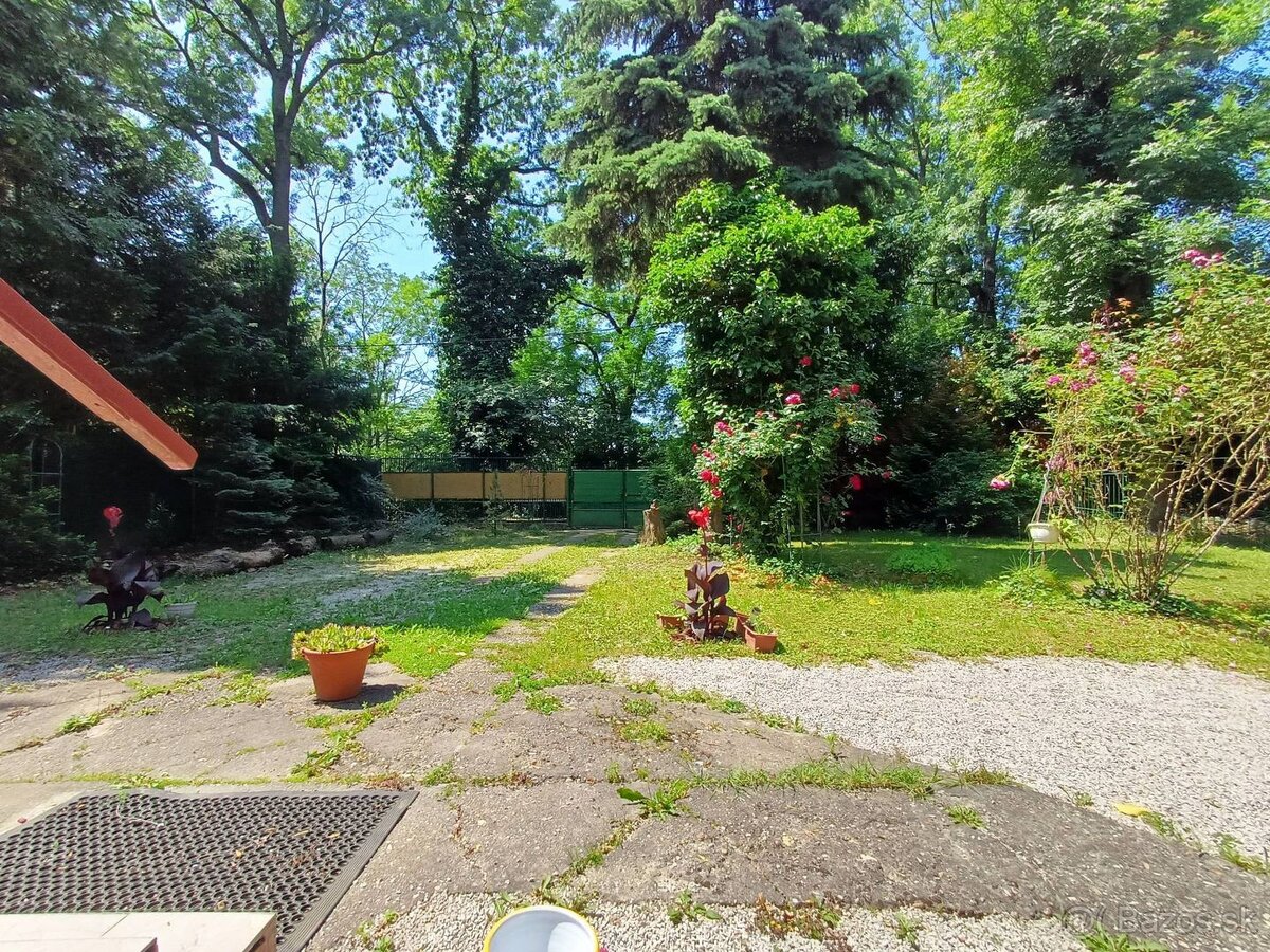 PREDAJ: celoročne obývateľná chata, pozemok 458 m2, Malý Dra - 8