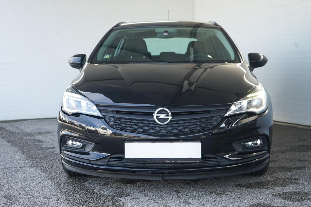 3- Opel, Astra Sports Tourer, 2017, benzín, 1.4i, 74kw - 8