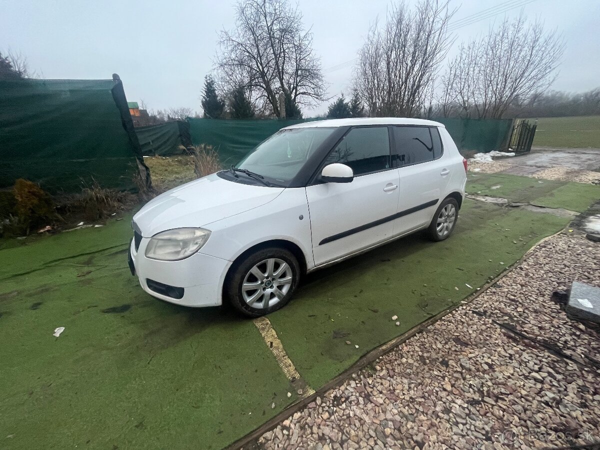Skoda fabia 2. 1.2htp+lpg - 8