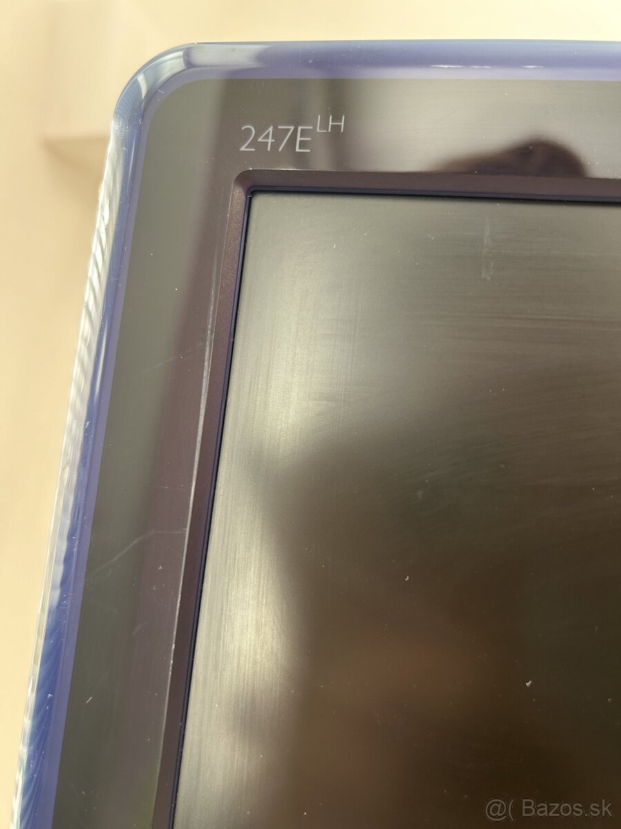 Monitory 24” a 19” - 8