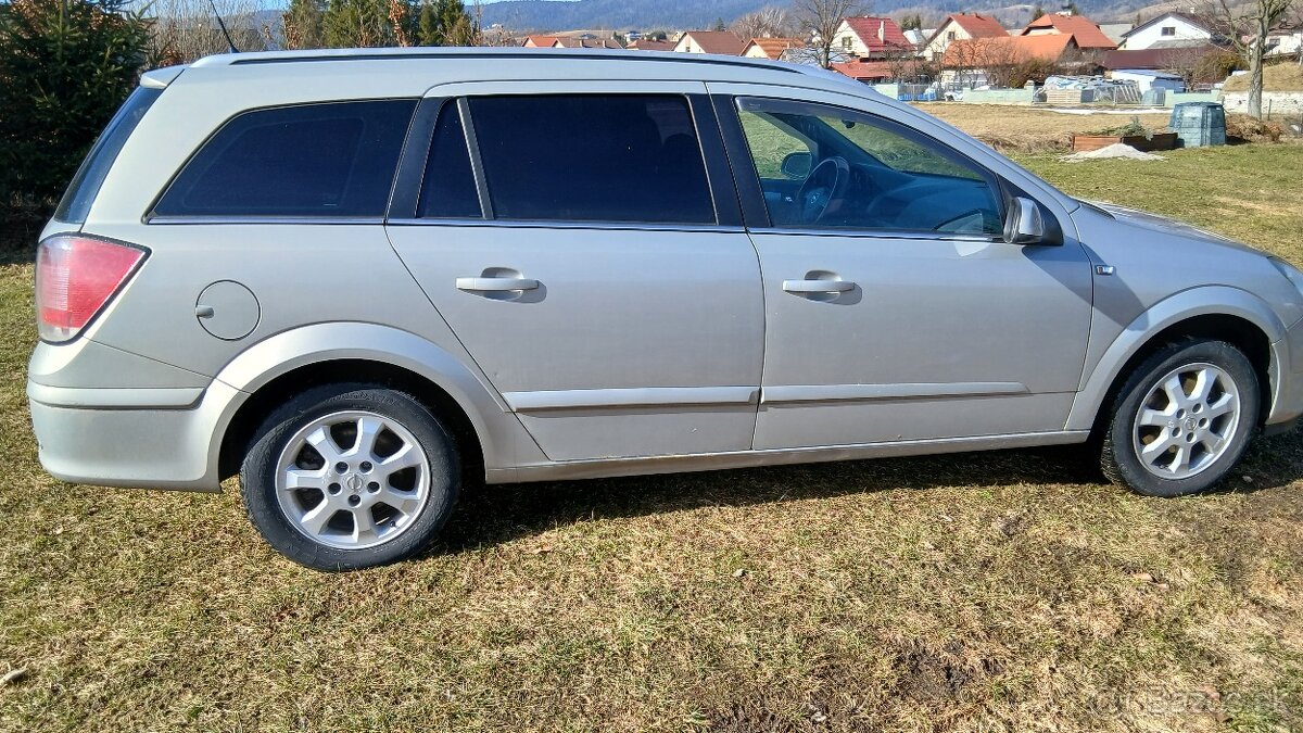 Predám opel astra - 8