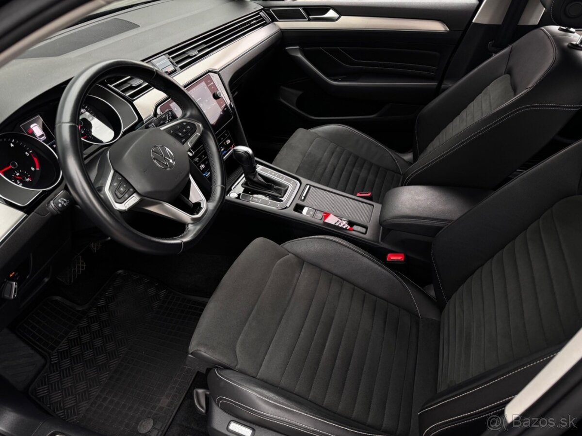 Volkswagen Passat Variant 2.0 TDI Elegance 4Motion DSG - 8