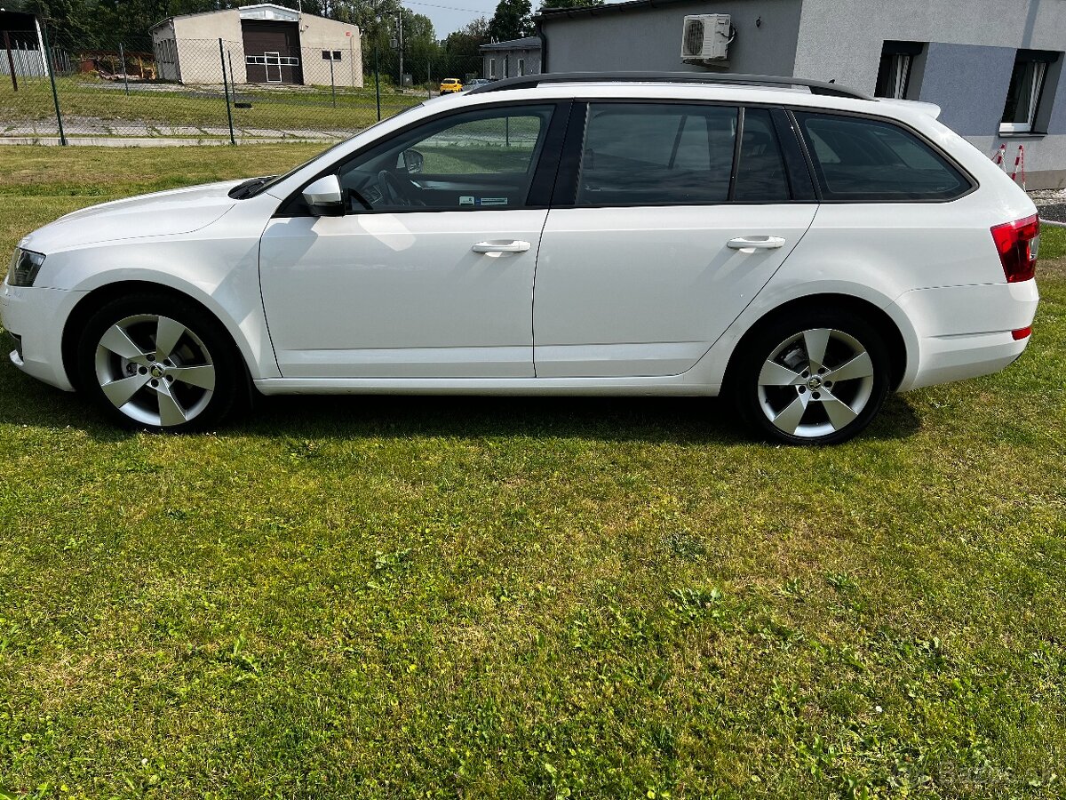 Škoda Octavia kombi 1.6TDi ELEGANCE ALU - 8