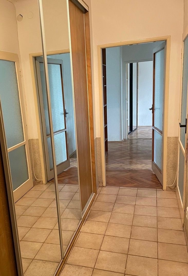 Predaj 3 izbového bytu Bratislava - 8